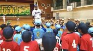東京ヤクルトスワローズのOBが小学生球児に熱血指導　次世代育成へスポンサー企業が開催　福井