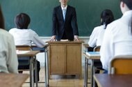 わいせつ教員に再び免許を与えてはいけない 専門家が語る再発防止治療の難しさ