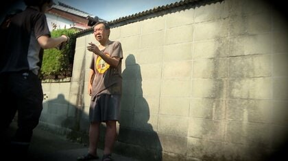 火事現場に映り込んだ容疑者…自宅に放火容疑で逮捕の男「火を付けたことは間違いないが失火だ」　愛媛・新居浜市