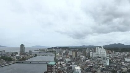 この秋一番の冷え込み…松江で今季最低14.4℃　寒気の影響で気温上がらず11月上旬並みの肌寒さに