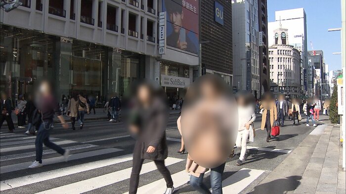 映り込みに過剰反応するバラエティー番組も ※イメージ