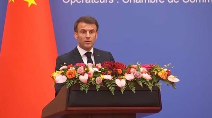 経済人との会合で演説するマクロン大統領(大統領府HPより)