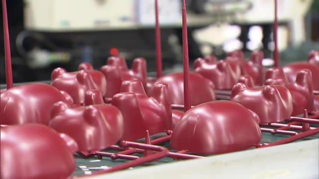 べこぷらを製造する古川プラスチック(福島県会津若松市)