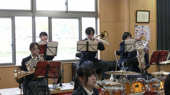 支え合いながら厚みのあるサウンドを生み出すのがチームの強み