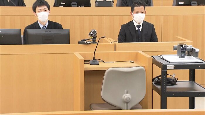 証言台に立った長沢被告は「ママと呼んでもらえるよう罪を償いたい」と語った。