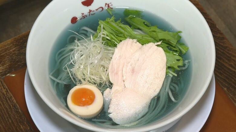 きょうは777の日　“縁起の良い青いラーメン”が登場　阿智村の「日本一の星空」をイメージした「七星ラーメン」｜FNNプライムオンライン