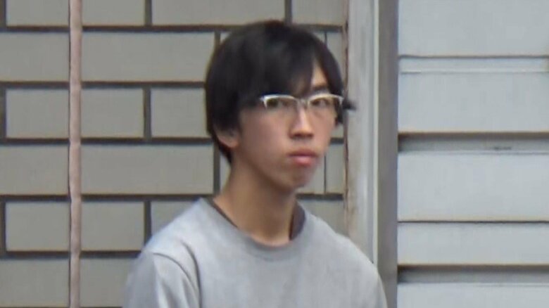 20日午前送検された宝田真月容疑者（22）