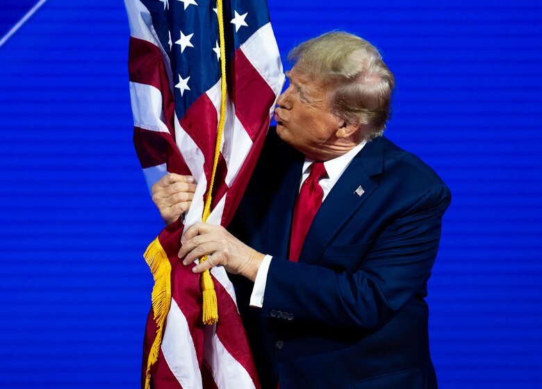 トランプ陣営からはヘイリー氏との対決が長引くと大統領選挙に悪影響との声も高まる