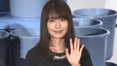 バケツの山の前で挨拶 有村架純「写真だけ見た人は何だかわからない」