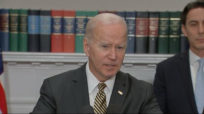 バイデン大統領　1500万バレルの石油備蓄放出発表