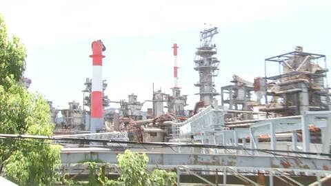 【中継】日本製紙八代工場　煙突崩落で閉じ込められ2人心肺停止　安否不明7人の2人は1階、5人は2階か…救助続く　熊本地震