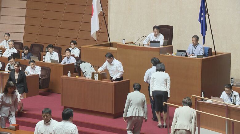 議長選の投票(福岡県議会 9月議会)