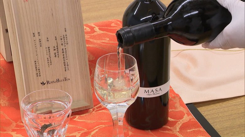 驚きの値段 1本30万円! “高級すぎるお茶”売れる?