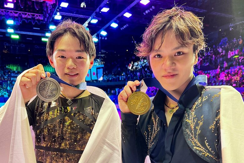 2022年の世界選手権で優勝した宇野と銀メダルの鍵山