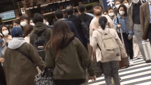 専門家「今が瀬戸際」 危惧される新型コロナ“第3波”の到来…家庭内感染も急増
