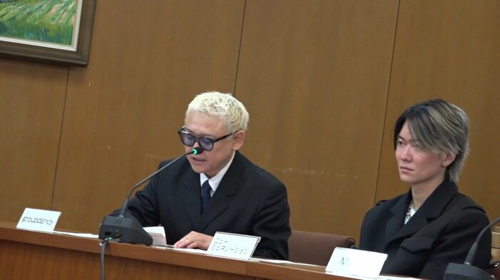 巻田代表(左)と桑田代表(右)