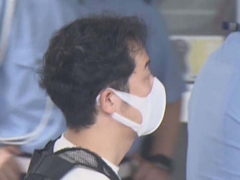 女子児童3人のリコーダーに体液か “盗撮教師グループ”の37歳男を再逮捕「メンバーの動画を見て自分も」｜FNNプライムオンライン