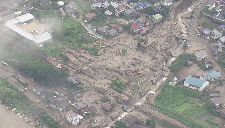土石流災害で中学1年生が死亡　住宅など44棟が被害　知事「安全対策をしっかり進める」　南木曽土石流災害から11年｜FNNプライムオンライン
