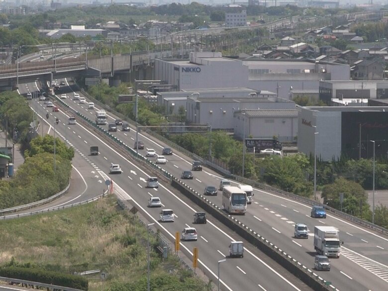 東海3県の高速道路 4日夕方にかけ東名や新東名の下りで20kmの渋滞予想 東海道新幹線には空席も｜FNNプライムオンライン