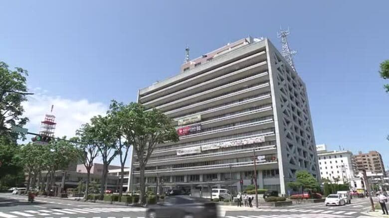 県教委職員を窃盗疑いなどで再逮捕　同じ住宅に侵入　岩手県盛岡市｜FNNプライムオンライン
