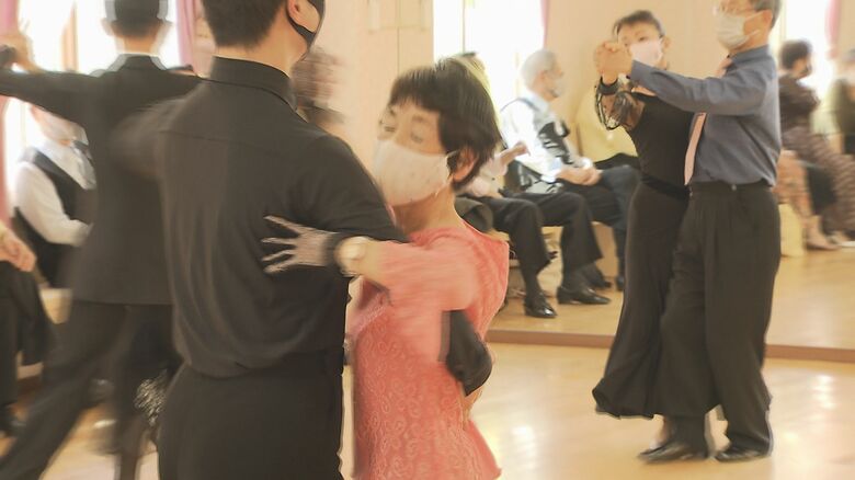 79歳の女性(社交ダンス歴35年)