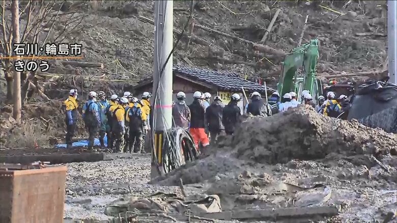 輪島市市ノ瀬町の土砂崩れの現場では捜索が続く
