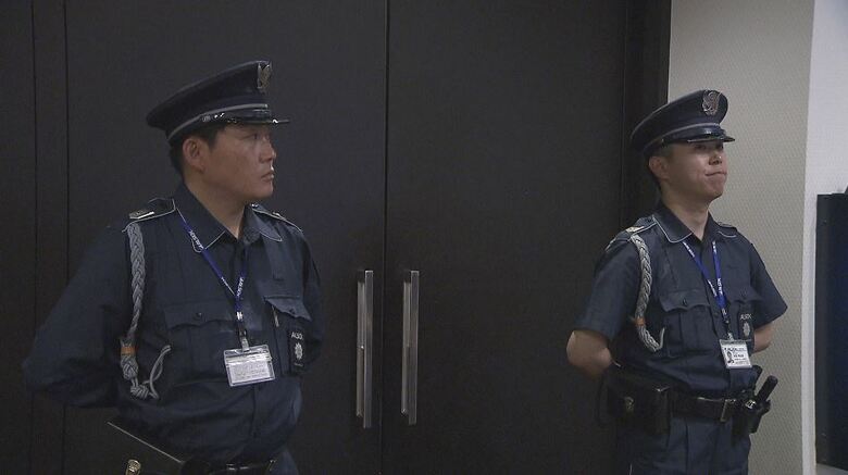 総代会の会場の出入り口
