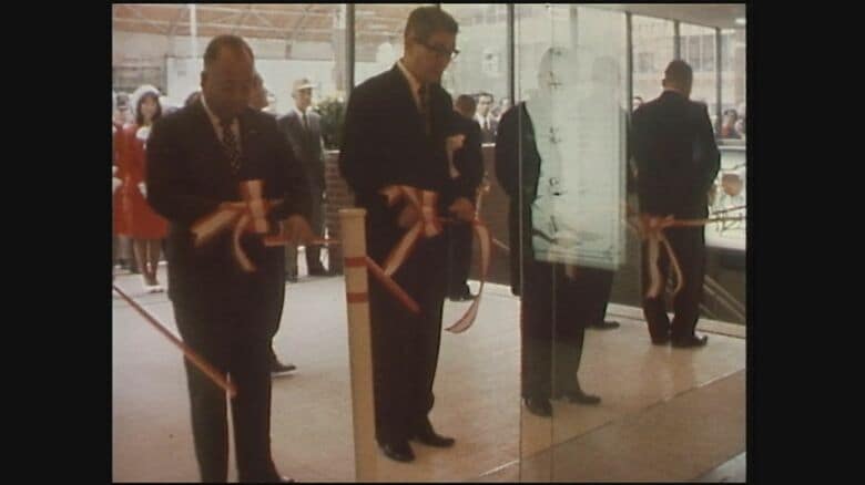 西堀ローサ（1976年）