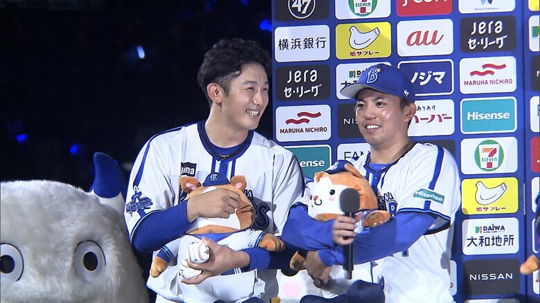 東・山本の不動のバッテリーはお立ち台にも登った