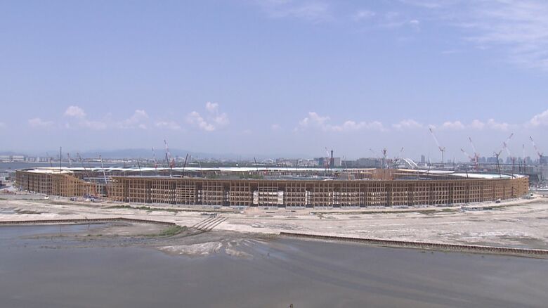 建設中の万博会場