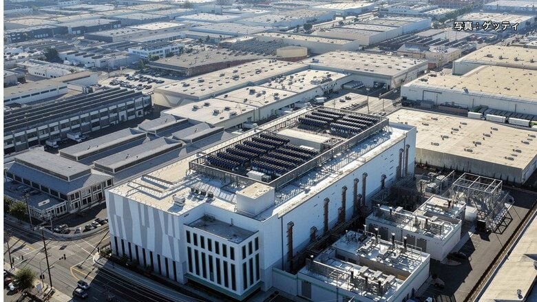 カリフォルニア州バーノンの巨大データセンター（2025年10月撮影・写真：ゲッティ）