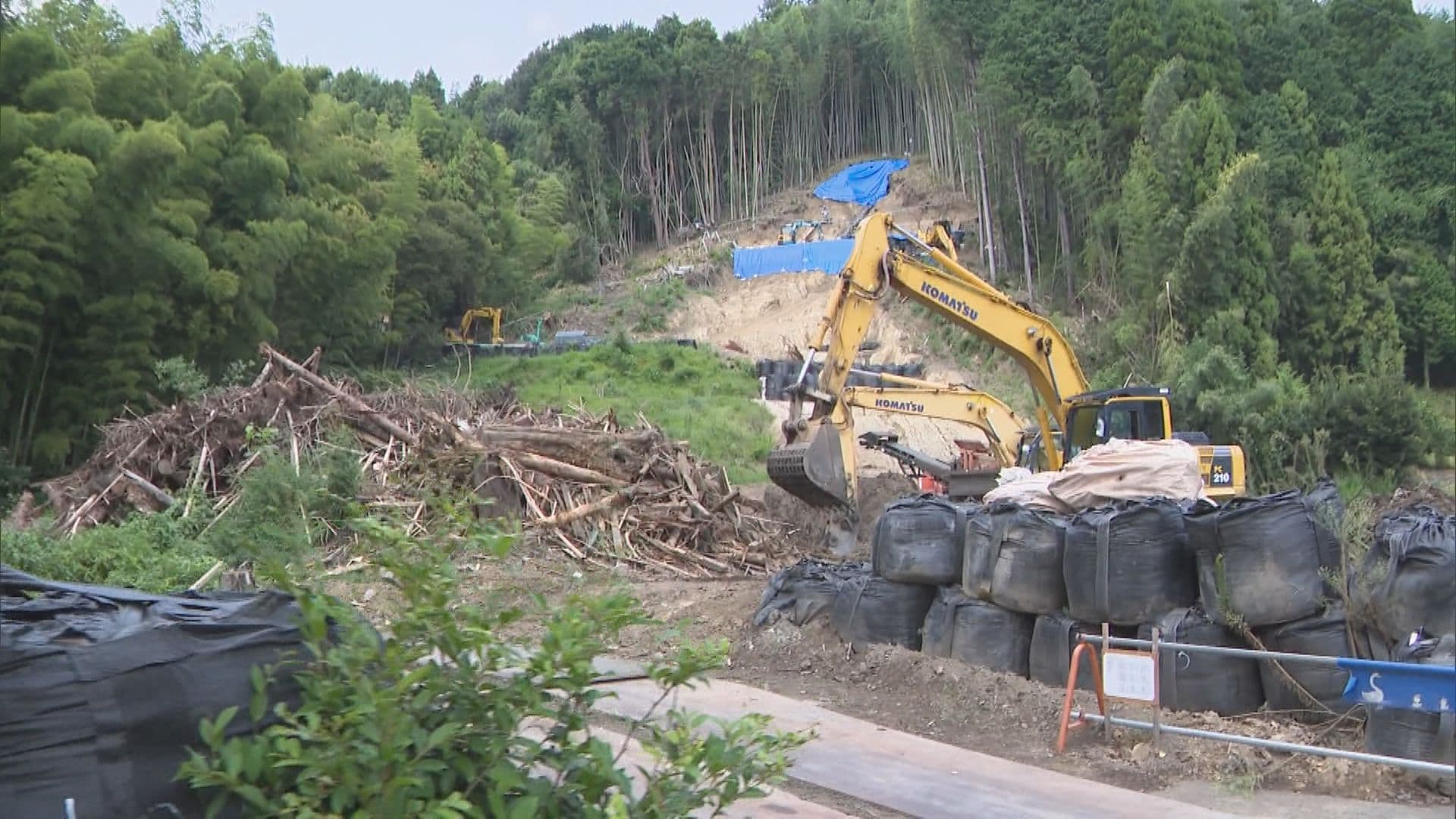 住宅が巻き込まれる…愛知県蒲郡市で3人が死亡した土砂崩れから1年 自身もケガした遺族「逃げる勇気が必要でした」