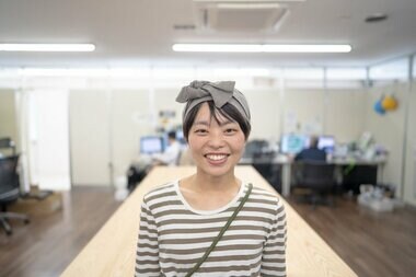 子どもの眼の紫外線対策は『親子で楽しむ』。開発者の経験から生まれたキッズ用サングラスとは?