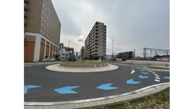福島県内で初　いわき市の環状交差点・ラウンドアバウトで事故｜FNNプライムオンライン