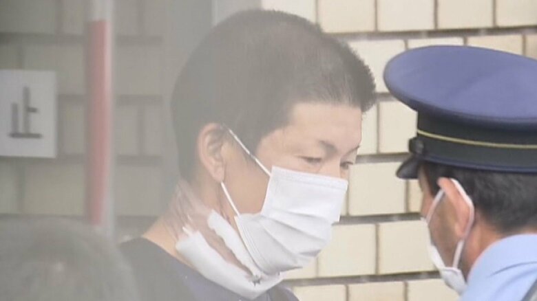 逮捕後の田中容疑者 髪の毛は無造作になっているようにも見える