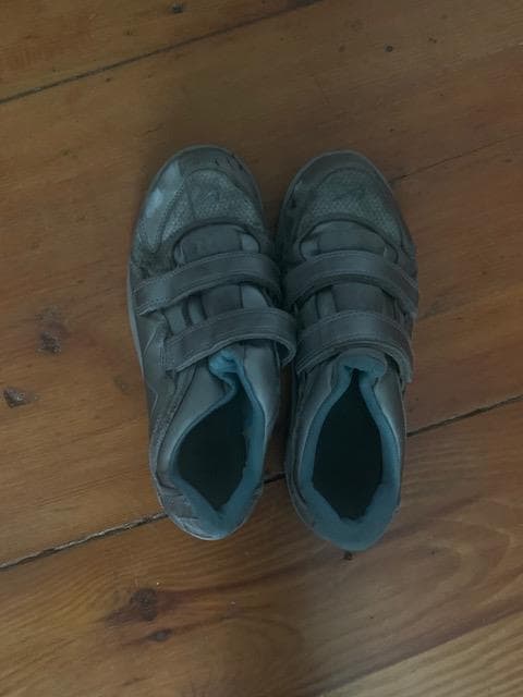 9月11日ライラさんが履いていたスニーカーは今も両親の元に保管されている