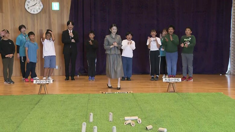 「多賀結いの森」でモルックに挑戦される秋篠宮ご夫妻