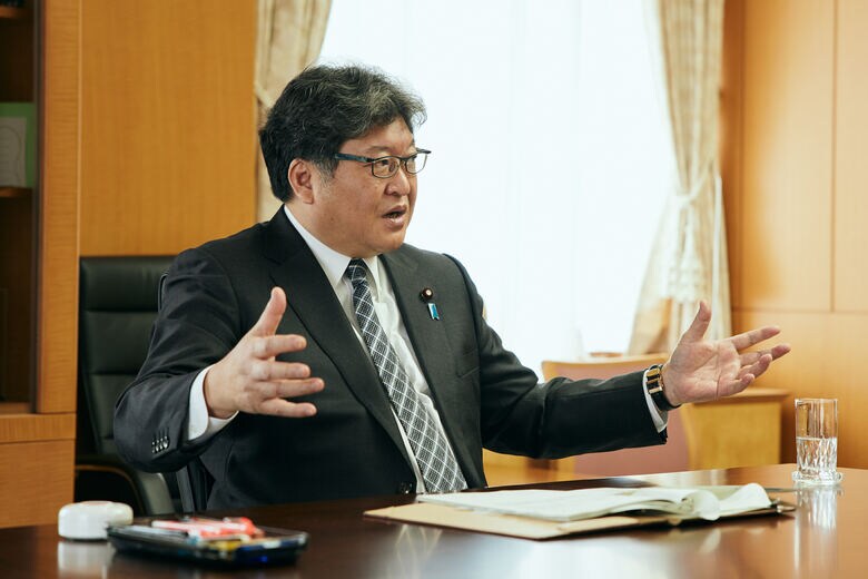 「先生の報酬の在り方にはやや限界がきている」