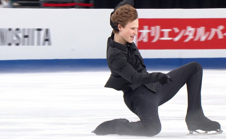 2023年の世界選手権ショートを滑るマリニン