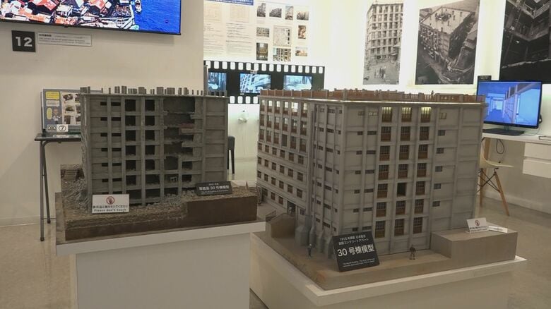 館内には「30号棟」の今と昔がわかる模型が展示されている（軍艦島デジタルミュージアム）
