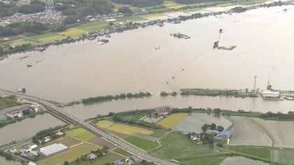 千葉・印旛沼で堤防決壊　住宅孤立し90人近く避難　コイ500匹流出　県内では台風25号の被害続く　あす新たな台風発生か