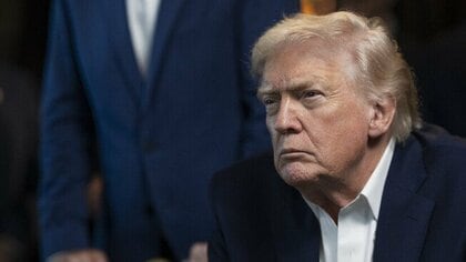 トランプ大統領の支持率上昇し39％→42％に…ベネズエラ軍事作戦支持は33％不支持34％