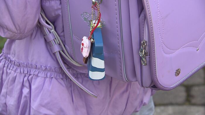 ランドセルについているクマ鈴