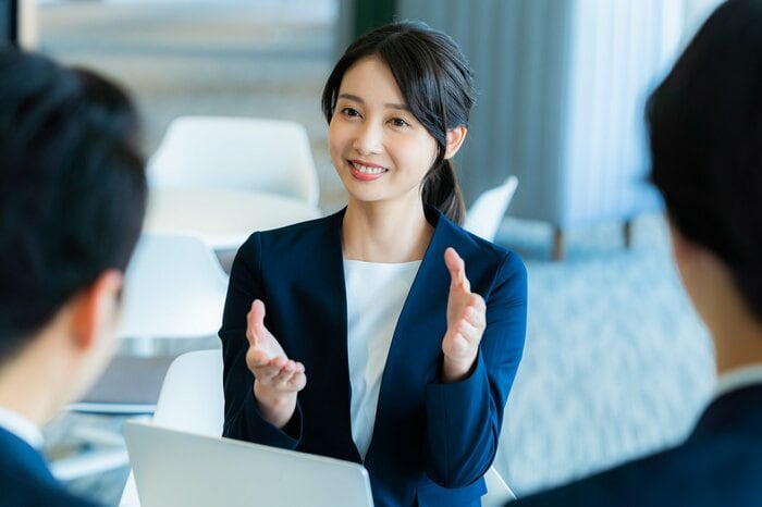 スキル需要が高まる時期にはキャリアアップにつながりやすい(画像:イメージ)