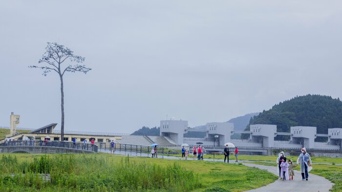 「奇跡の一本松」付近