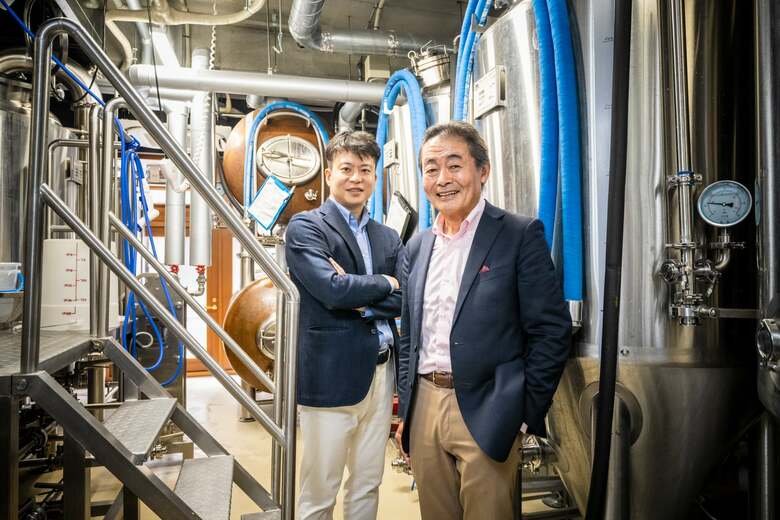 人気アニメコラボのクラフトビールが即日完売。クラフトビール醸造所のプロデュースを手掛けるアウグスビールが「コンテンツ×醸造所」のコラボマッチングに見出した可能性