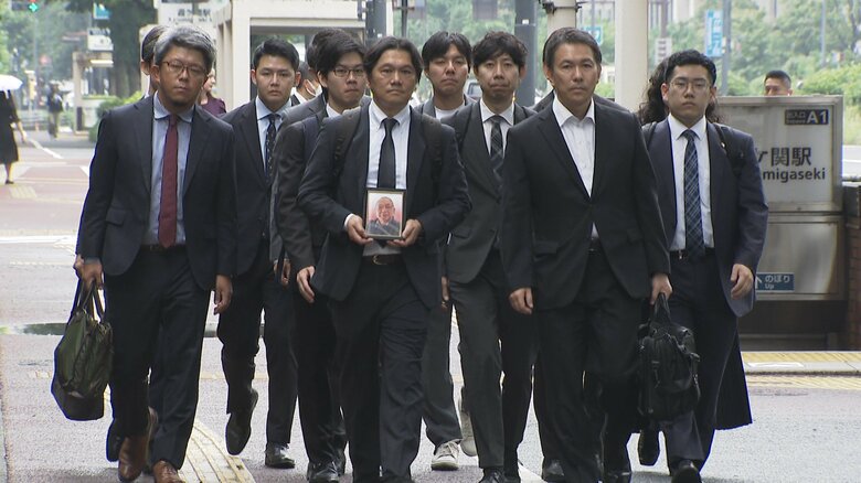 「大川原化工機」冤罪事件　裁判官の判断めぐる裁判始まる　遺族「なぜここまで酷い目に」　国側は争う姿勢　｜FNNプライムオンライン