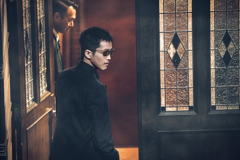 日岡秀一（松坂桃李）