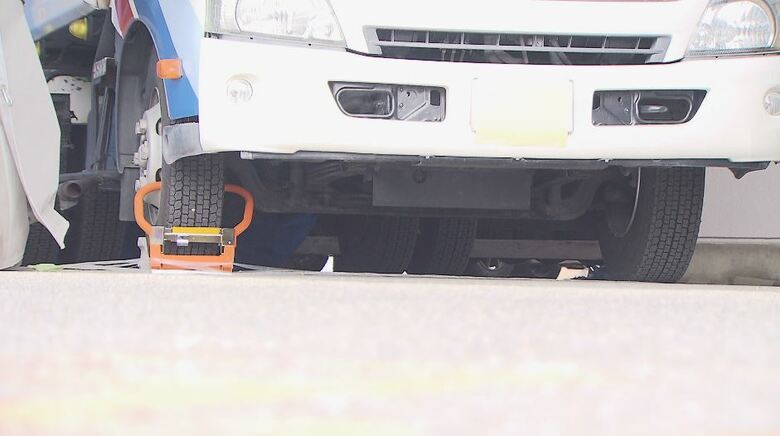 押収されたごみ収集車