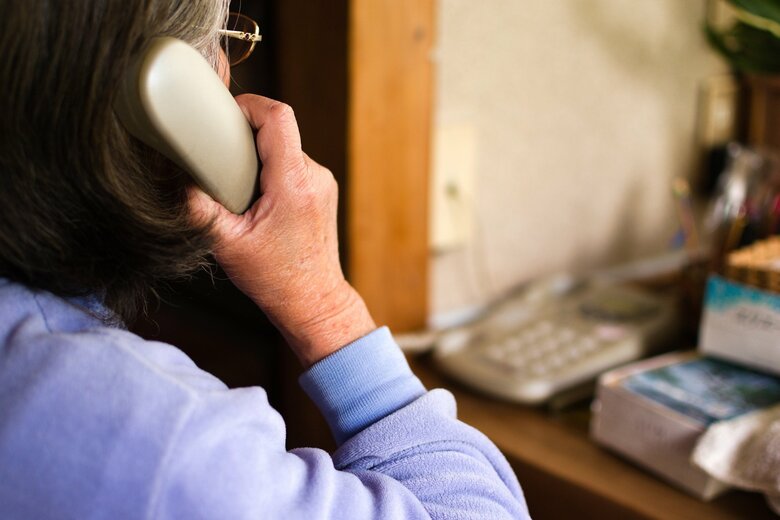 市場調査や営業を装い探りを入れてリストを作成（画像はイメージ）